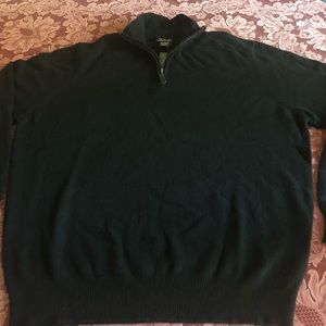 Men’s 100% Black Cashmere sweater NEW with tags